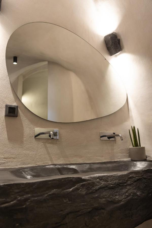 Appartement One Of One - Altheda à Oia  Extérieur photo