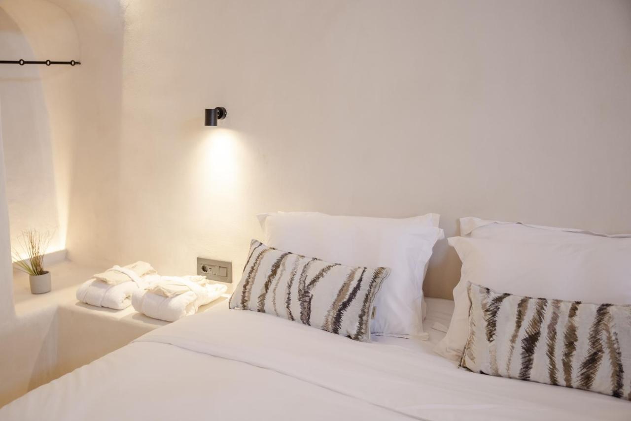 Appartement One Of One - Altheda à Oia  Extérieur photo
