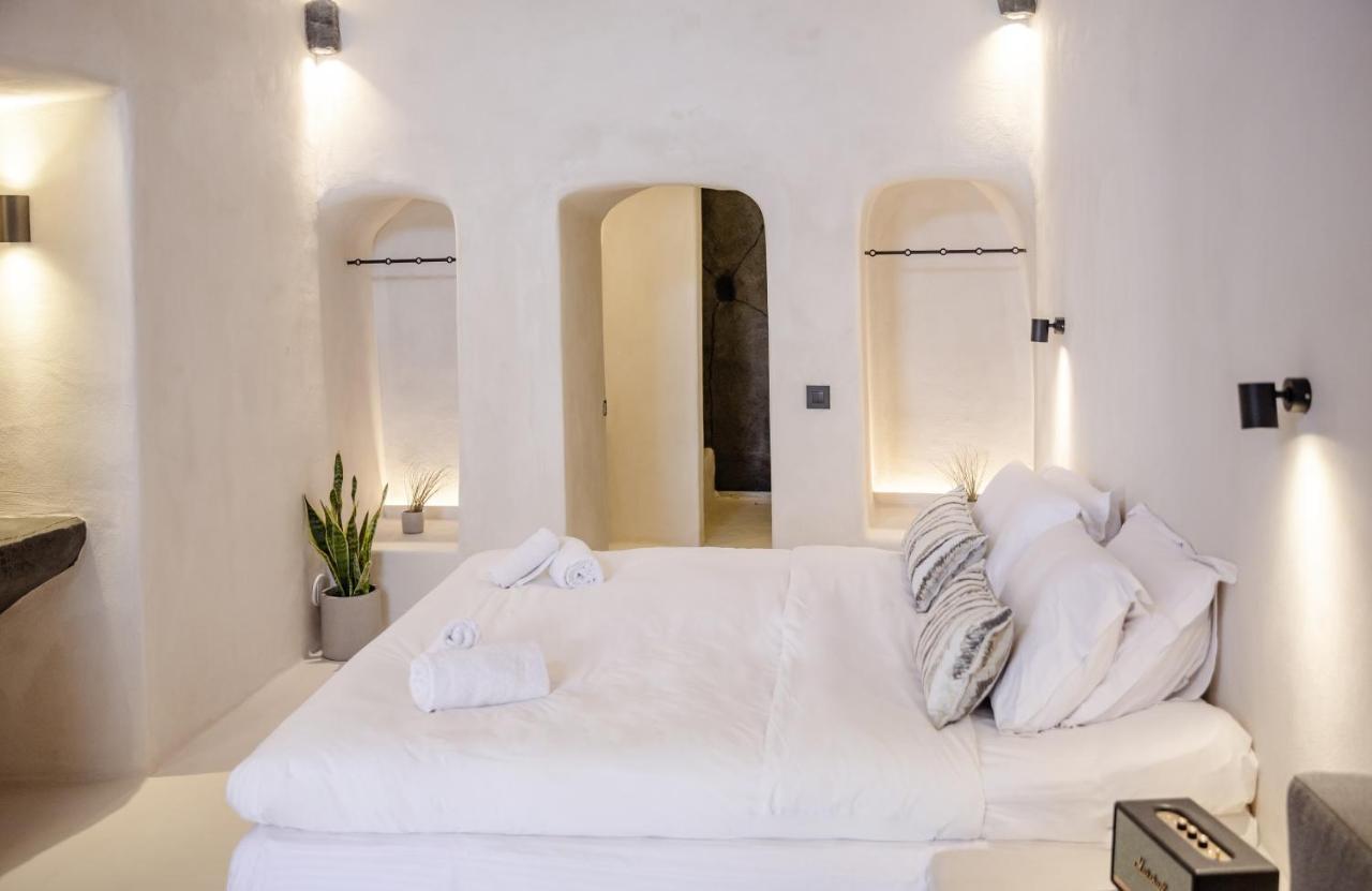 Appartement One Of One - Altheda à Oia  Extérieur photo